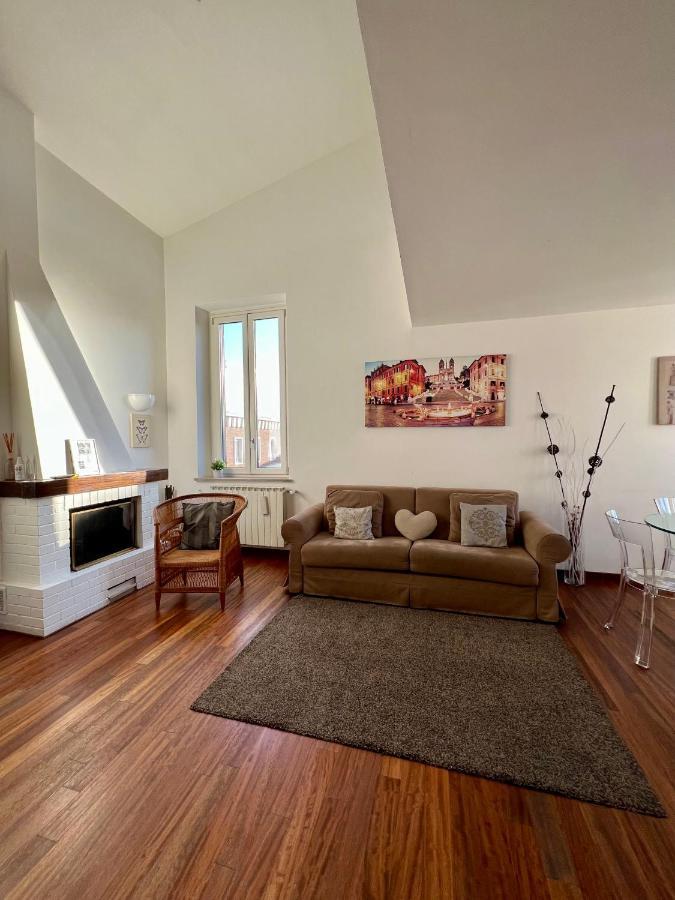 Il Palazzetto Di Via Della Frezza Apartment Rom